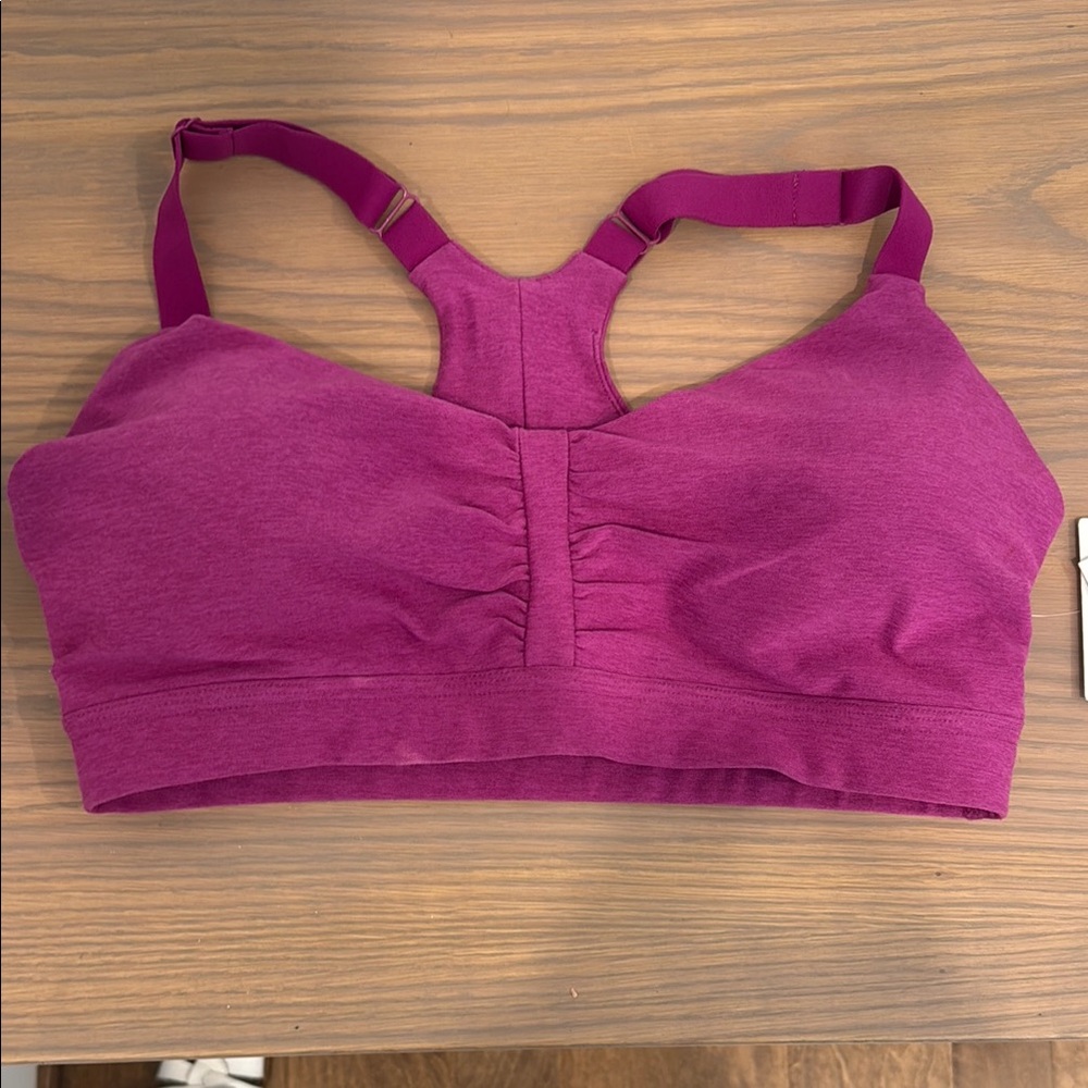 Beyond Yoga NWT Women's Purple Sports Bra